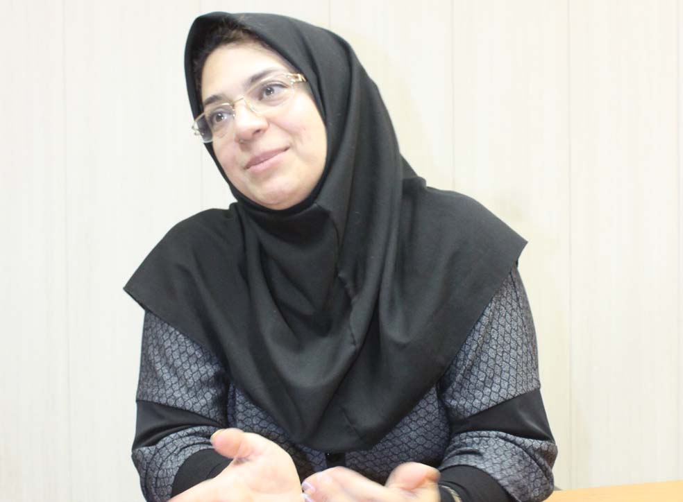 دکتر ناهید سلیمانی - رییس انجمن اولیا و مربیان واحد کارگر شمالی